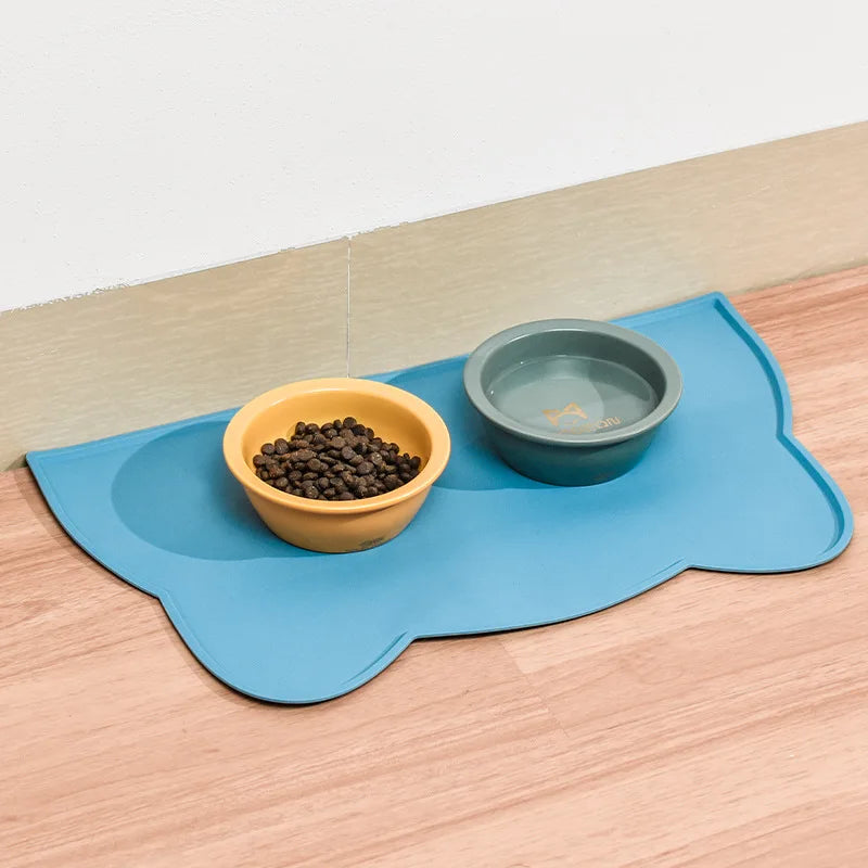 Non Slip Spill Proof Cat/ Dog Fun Shaped Colorful Silicone Food Mat